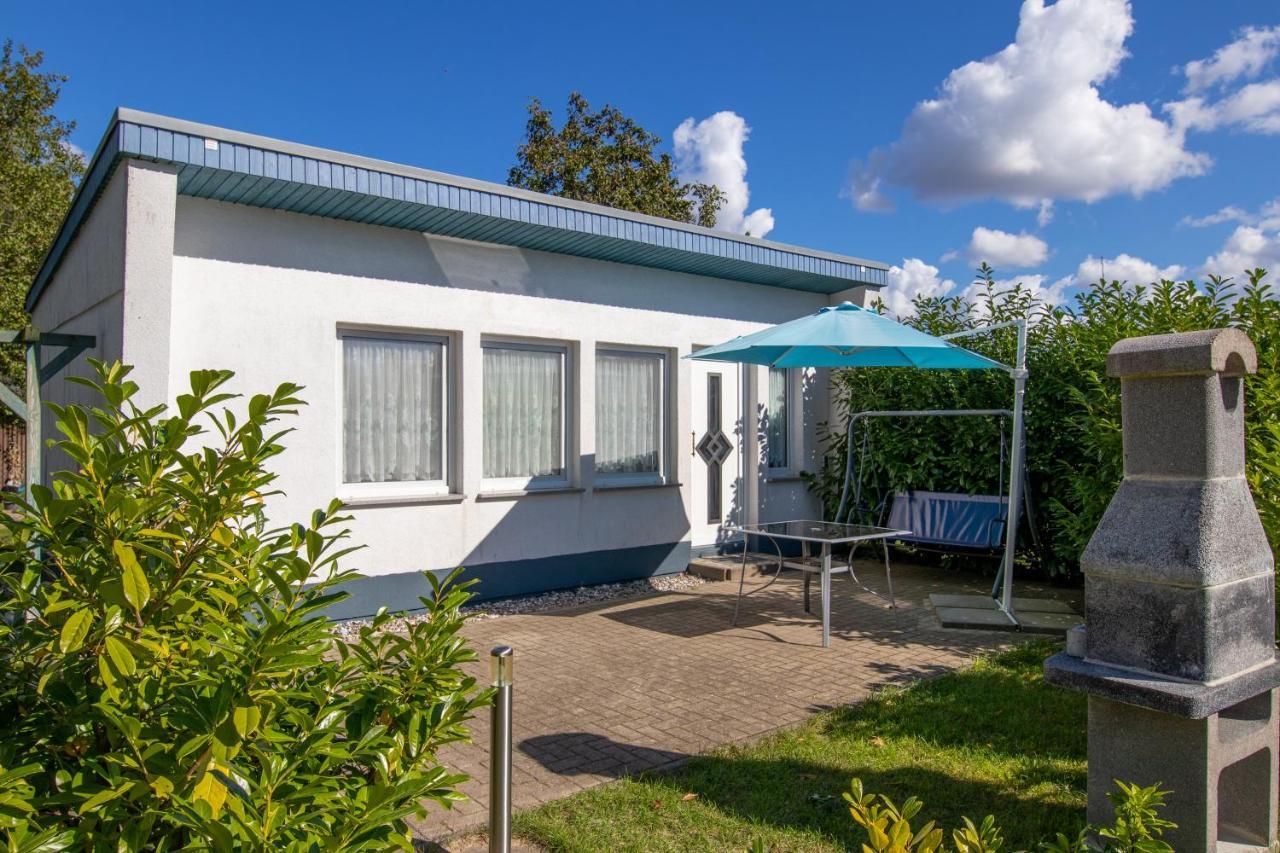 Bungalow Am Waldrand バース エクステリア 写真