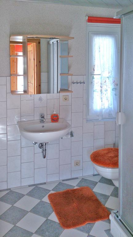 Bungalow Am Waldrand バース エクステリア 写真